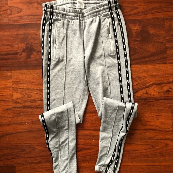 PINK Victoria's Secret Pants - 🔥Buy 2 and 3 Free Victoria Secret PINK Pants